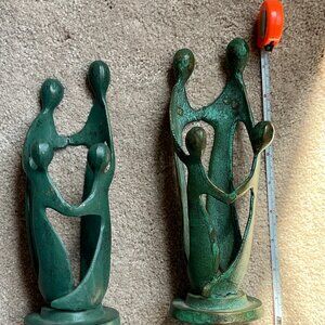 Vintage 4 Person Family Figurine (Set of‎ TWO) (h/c/x)